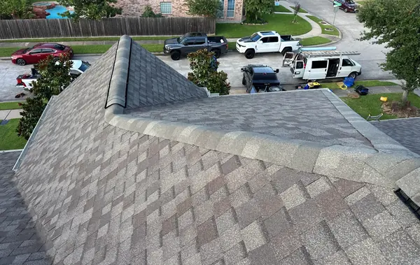 New 2x4 drip edge along the eave of a Pearland home