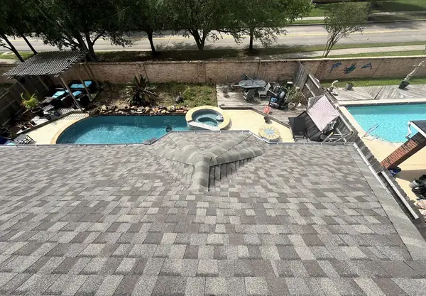 Front gable with Weatherwood shingles in League City