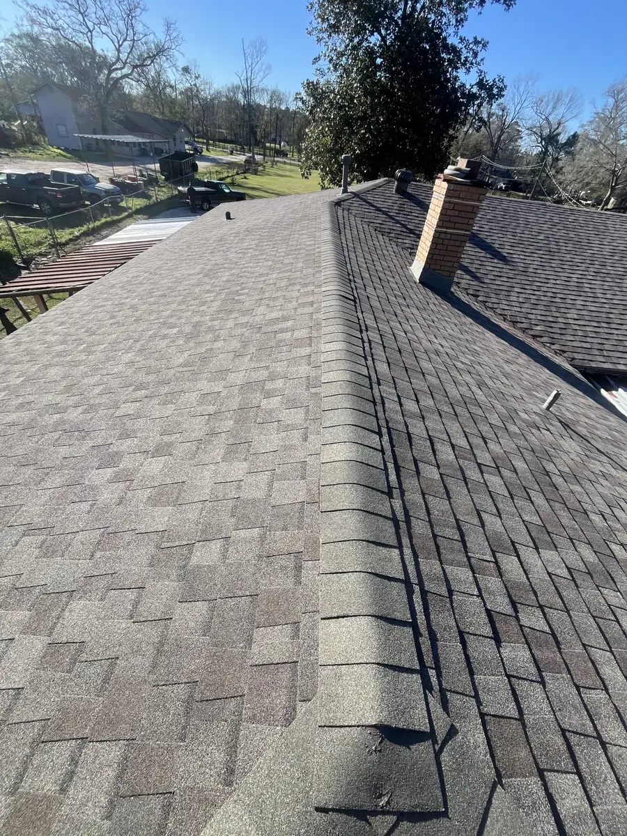 Driftwood laminate roof on a two-story northeast Houston home in 77050