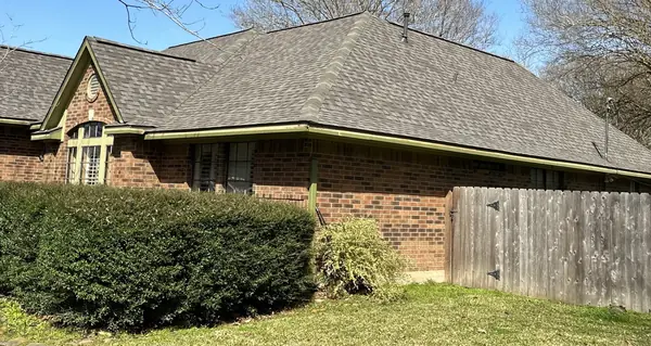 Rear slope of a replaced roof in Pearland
